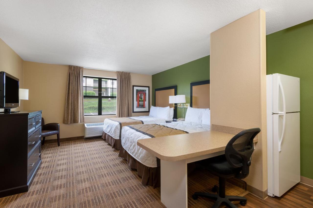 Suburban Studios Columbus Bradley Park Exteriér fotografie